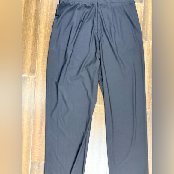 Gianni Bini size M Black Lace Illusion V Neck Long Sleeved Wide Leg Jumpsuit LBD - Picture 15 of 16